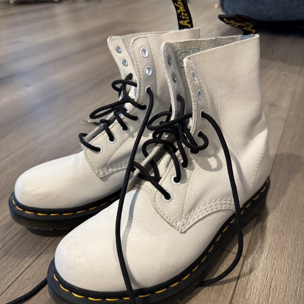 Dr. Marten’s Pascal - image 2